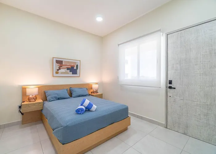 Casa de férias 2 Bd With Balcony, Gym, Rooftop Pool, Hot Tub Playa del Carmen
